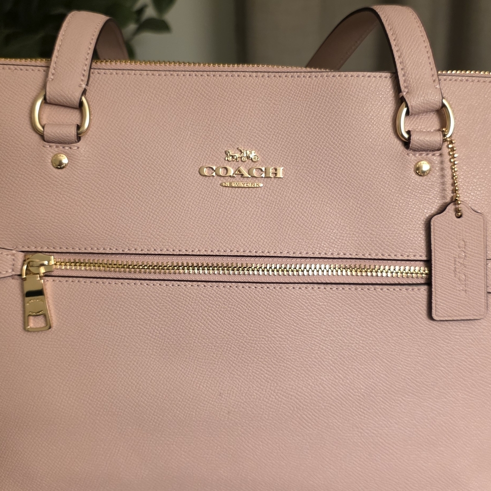 Coach Pink Gallery Tote with Rose Bouquet Interior - Picture 7 of 8